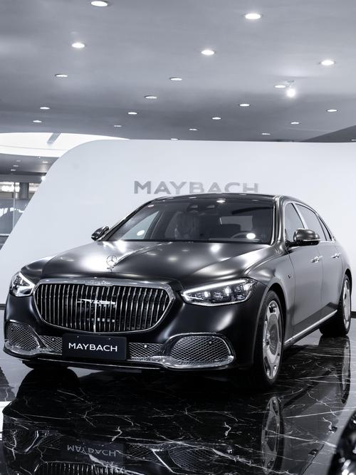 成都龙泉驿区振福时企业管理咨询岚图汽车的售后服务让用户无忧出行，迈巴赫未来的豪华车趋势